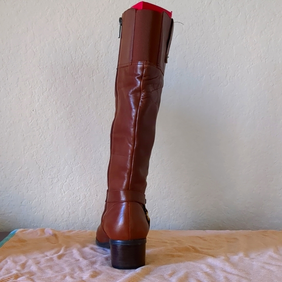 Bandolino knee high boots - Picture 5 of 9